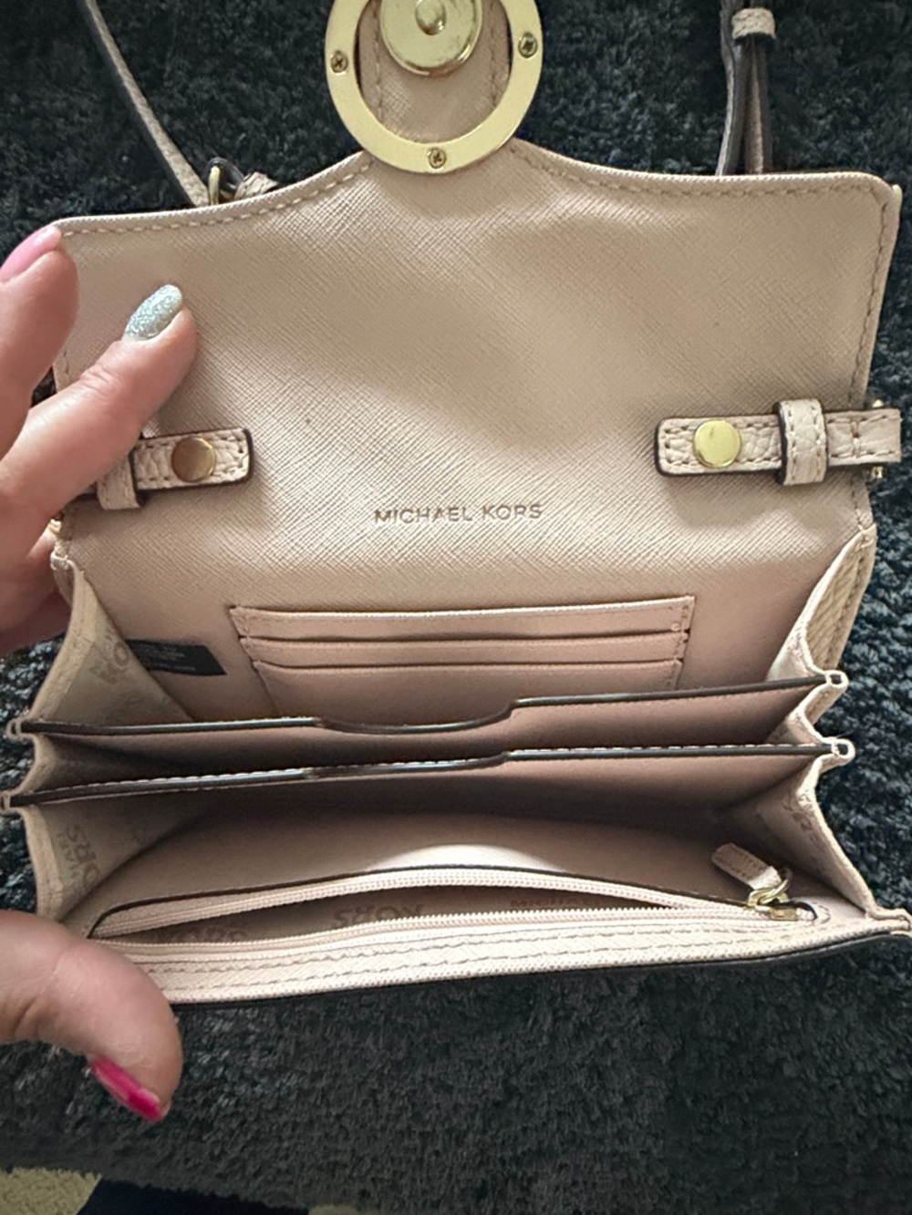 Michael Kors Pebbled Leather Crossbody in Taupe with Gold Hardware - Picture 3 of 5